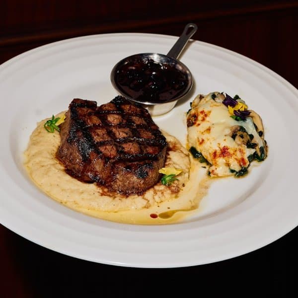 Lion Chef Signature Main Course (220gr)